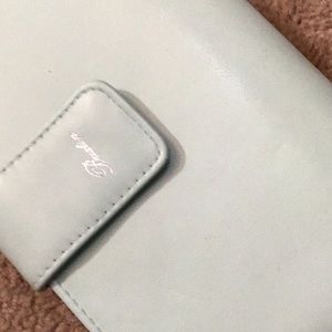 Burton wallet
